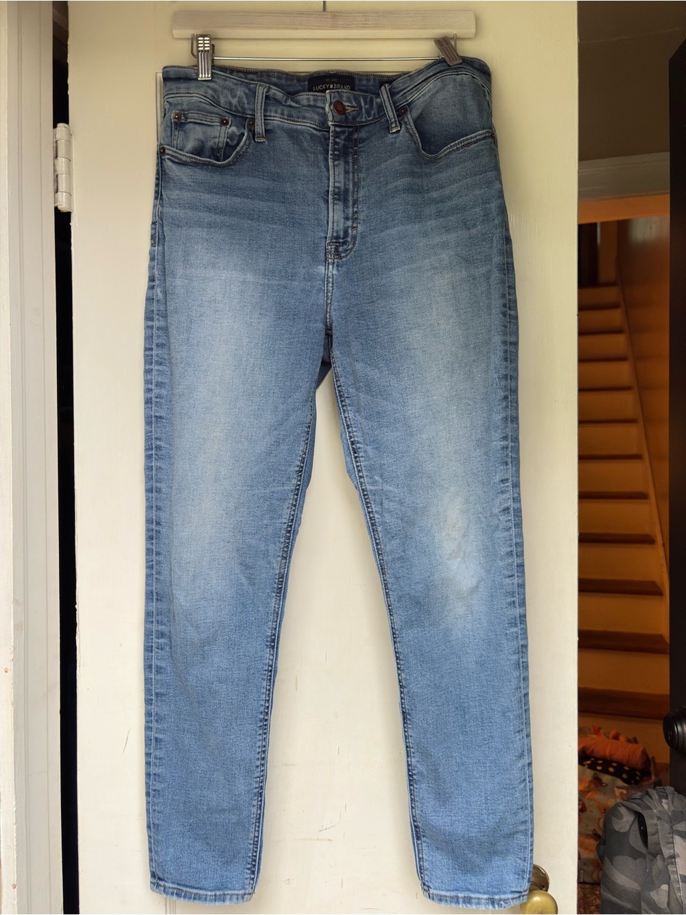 Lucky Brand Light Wash High-Rise Women's Jeans